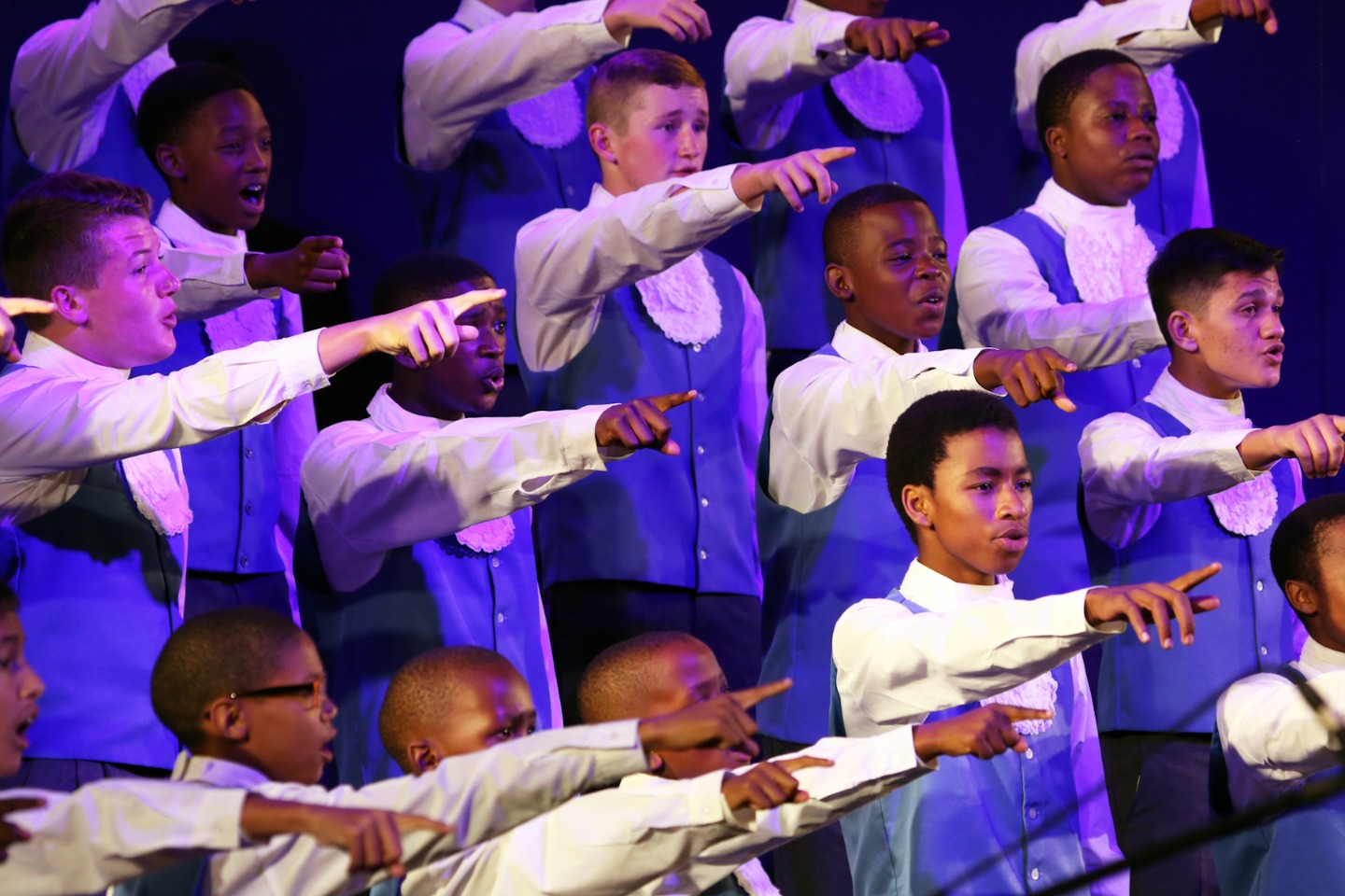 https://s3.eu-west-2.amazonaws.com/tshwane2018/drakensburg_boys_choir.jpg
