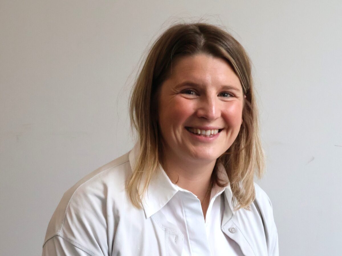 Bookmark trustee Beck Crowhurst smiling at the camera