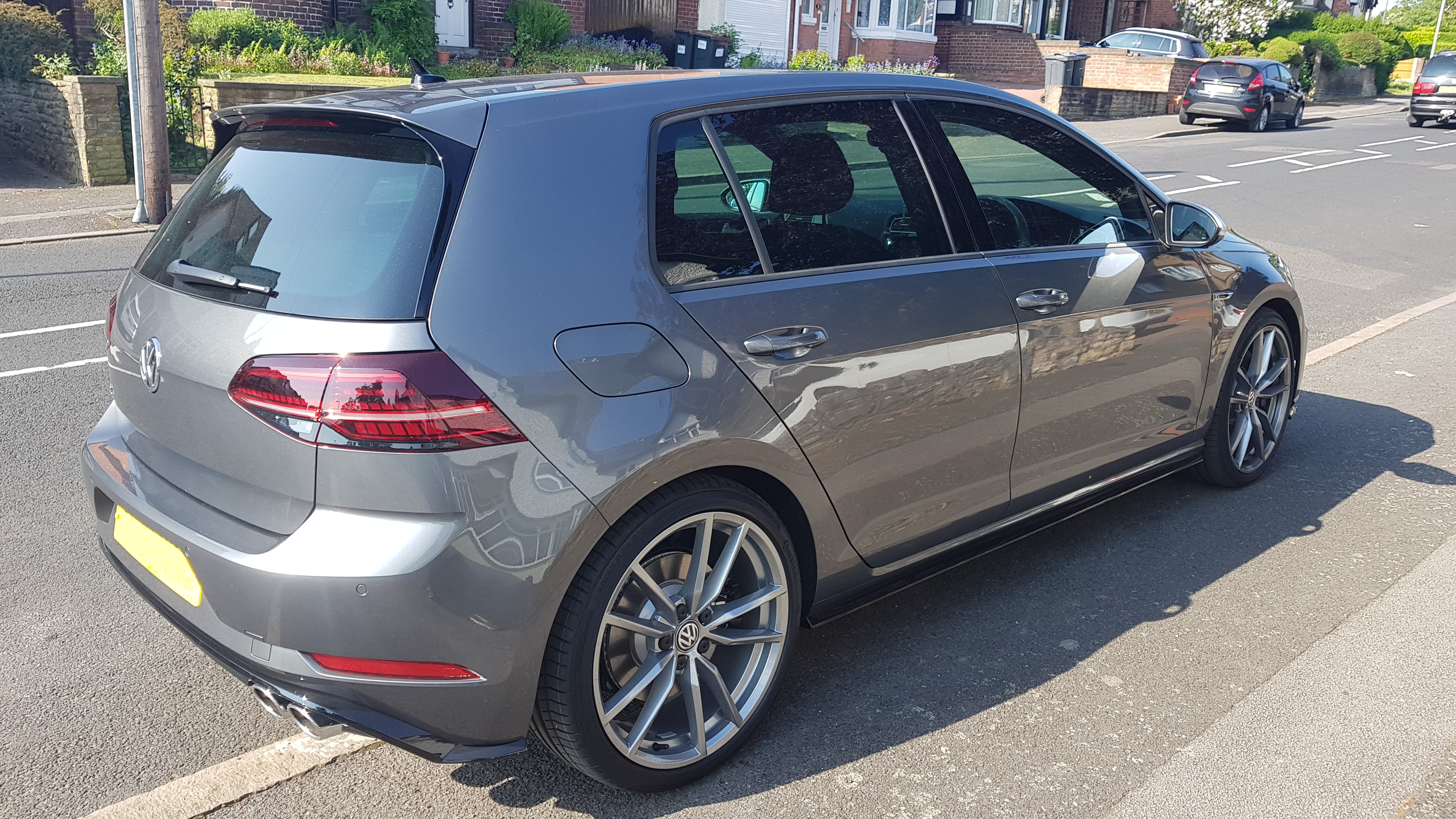 Actual Colour Of Non Black Pretorias From Factory Vw Golf R Mk7 Chat Vwroc Vw R Owners Club