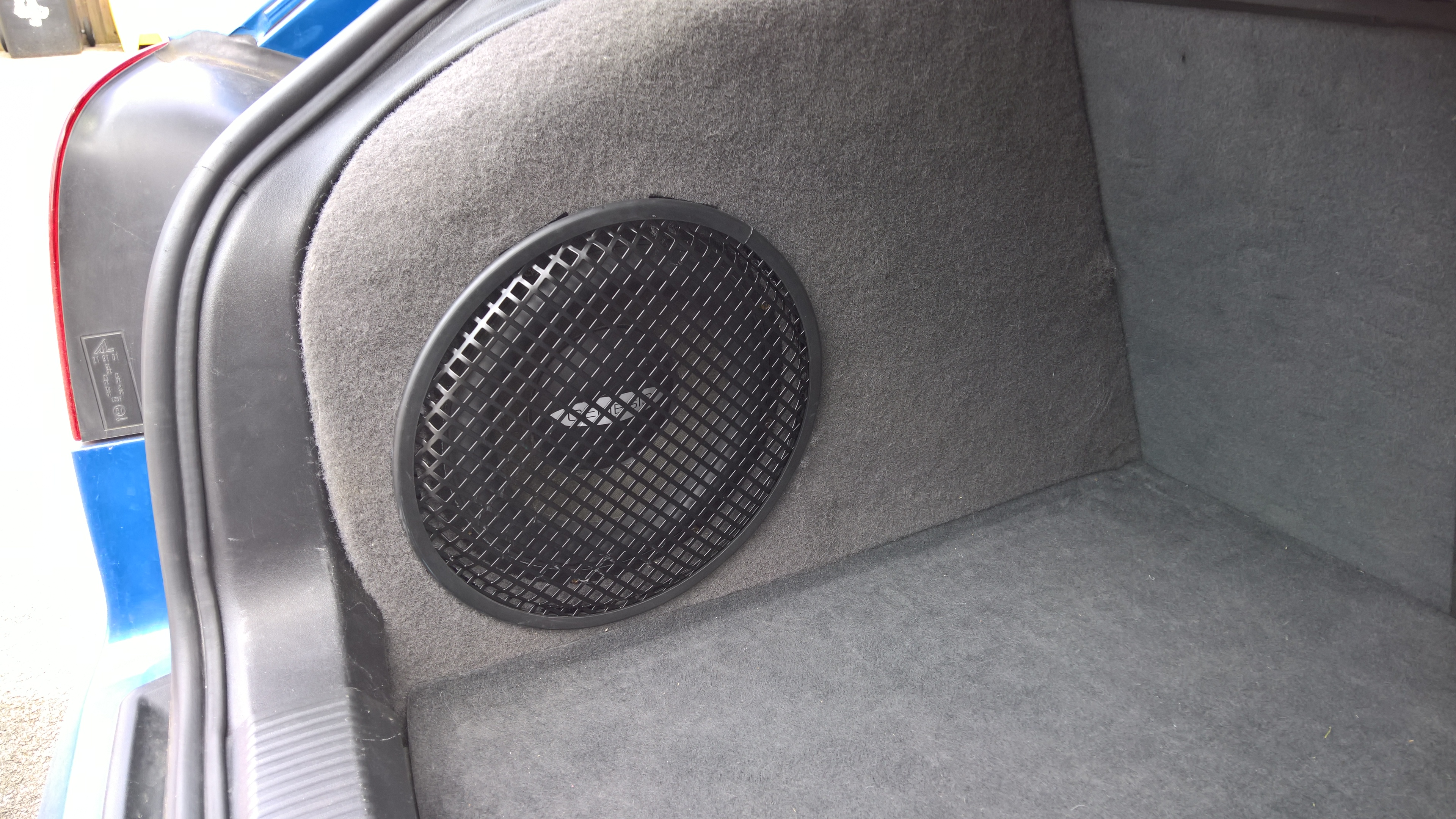 dynaudio vw golf mk6