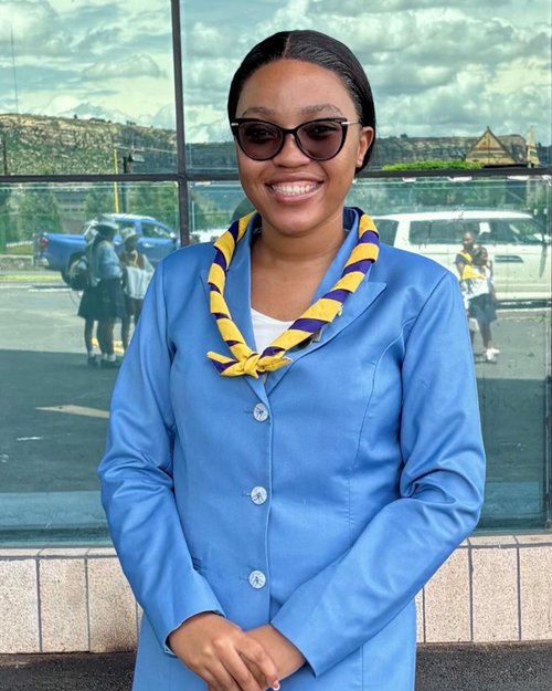 12 - Nomsa - Lesotho - Portrait