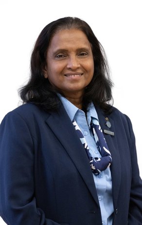 Niumath Shafeeg_Headshot