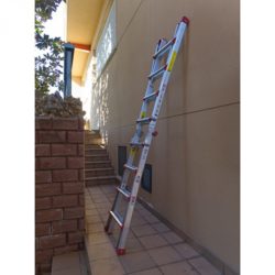 ESCADA ARTICULADA MULTIFUNÇÕES SCAL