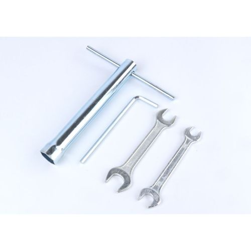 TRITURADOR FOLHAS E RAMOS 420CC0 102MM MARTELOS MADER