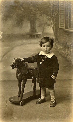 401 - Morrison's Studios, Edinburgh and Portobello - Order No. 64019