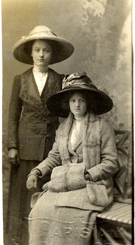 324A - Parisian Photo Coy, Edinburgh