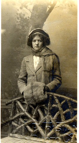 324C - Parisian Photo Coy, Edinburgh