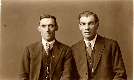 352 - Morrison's Studios, Edinburgh & Portobello.  Order No.  73119 - 12