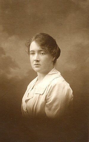 367 - Drummond Shiels, Photographer, 70 & 72 Lauriston Place, Edinburgh