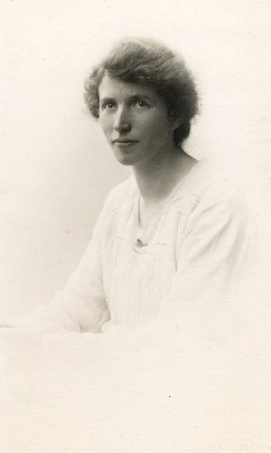 357 - O. Davis, 15 Princes Street, Edinburgh