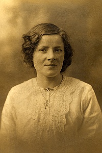 111 Photographer - D R Jones, 92 Market St, Manchester