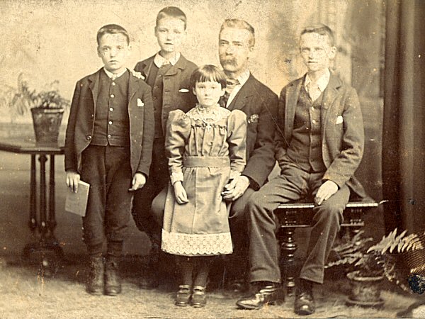 GHS101 : Photographer - Dawson's Studio, 24 John William Street, Huddersfield