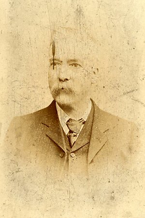 GHS102 : Photographer Fred, The Portrait Specialist,  70A Market Street, Manchester