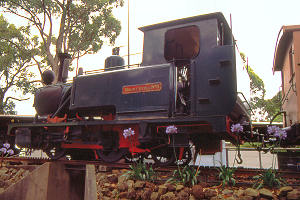 6486