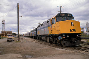 3106