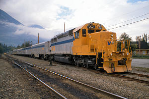 3134