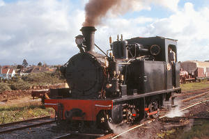 1043
