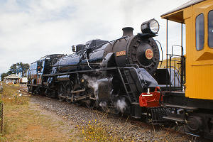 1382