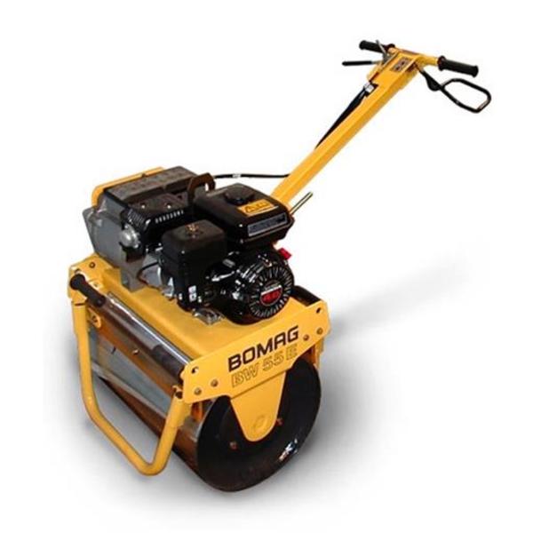 Single drum vibratory roller clearance